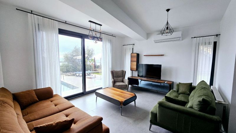 Bodrum Gümüşlükte Satılık Özel Havuzlu Manzaralı Villa