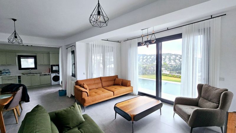 Bodrum Gümüşlükte Satılık Özel Havuzlu Manzaralı Villa