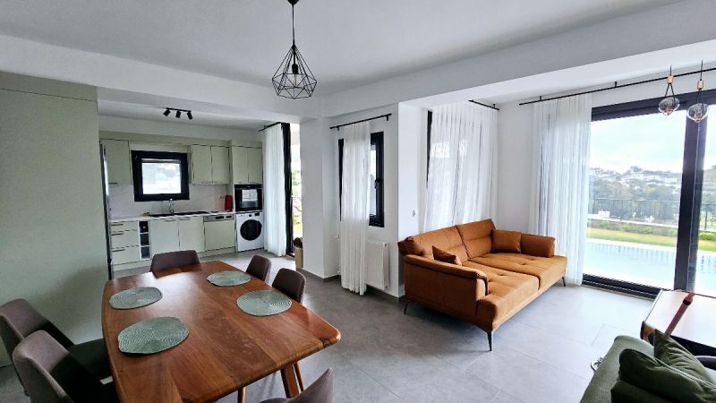 Bodrum Gümüşlükte Satılık Özel Havuzlu Manzaralı Villa