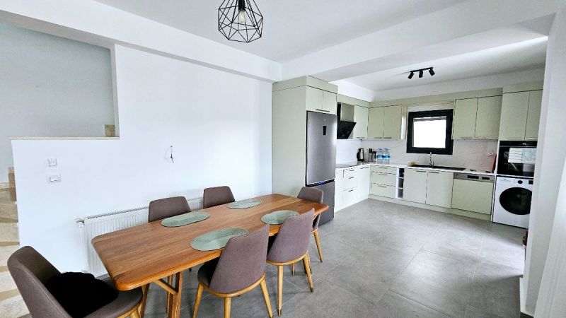 Bodrum Gümüşlükte Satılık Özel Havuzlu Manzaralı Villa