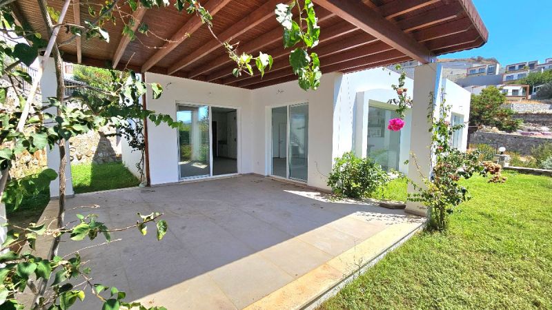 Bodrum Gümüşlükte Satılık Tek Katlı Doğa Manzaralı Müstakil Sıfır Villa