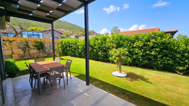Bodrum Kızılağaçta Satılık Tek Katlı Doğa Manzaralı Özel Havuzlu Müstakil Villa