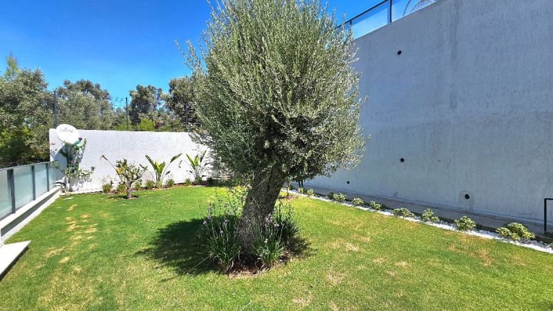 Bodrum Yalıçiftlikte Satılık 675 m2 Arsa içinde Tam Müstakil Villa
