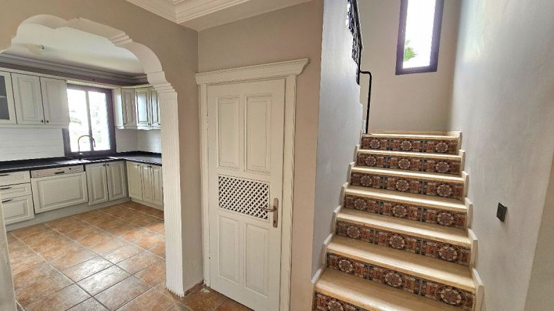 Bodrum Konacıkta Satılık 4+2 Müstakil Bahçeli Manzaralı Villa