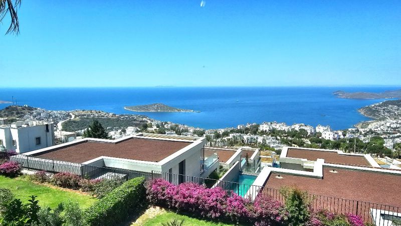 Bodrum Gümüşlükte Satılık Özel Havuzlu Deniz Manzaralı 4+1 Müstakil Villa