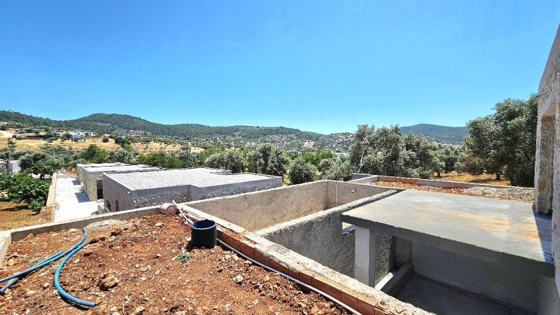 Bodrum Yalıçiftlikte Satılık Özel Havuzlu Bahçeli Merkezi Sıfır 3+1 Müstakil Villa