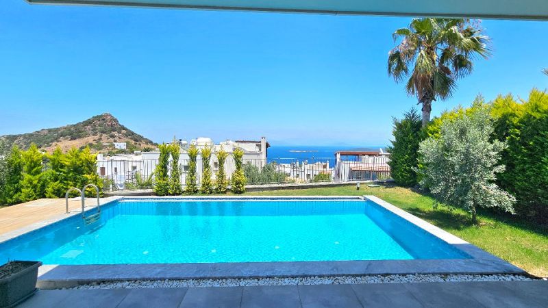 Bodrum Gündoğanda Satılık Tek Katlı 3+1 Müstakil Villa