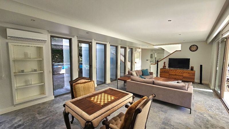 Bodrum Yalıkavakta Satılık özel Havuzlu Denize Yakın Tam Müstakil Villa