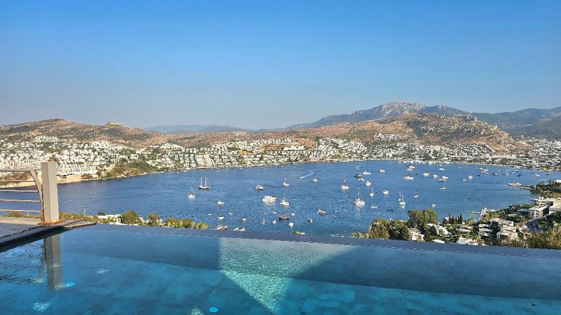 Bodrum Gündoğanda Satılık özel Havuzlu Deniz Manzaralı Müstakil 4+1 Villa