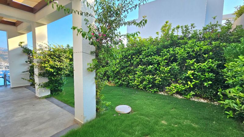 Bodrum Gündoğanda Satılık özel Havuzlu Deniz Manzaralı Müstakil 4+1 Villa