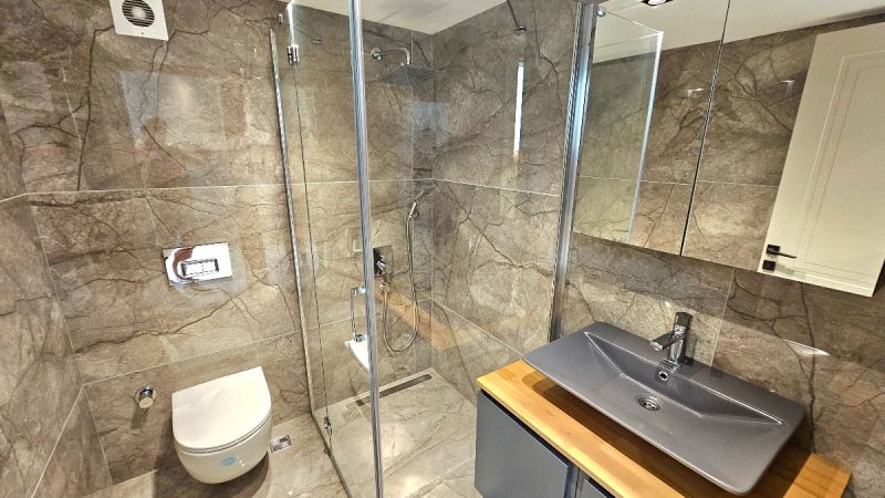 Bodrum Yalıkavakta Satılık özel havuzlu deniz manzaralı geniş bahçeli müstakil villa