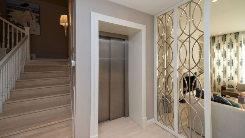 Bodrum Gündoğanda Satılık Denize Sıfır özel Plajlı sitede özel Havuzlu Deniz Manzaralı 5+1 Villa