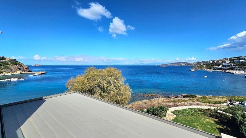 Bodrum Yalıkavakta Satılık Denize Sıfır Villa
