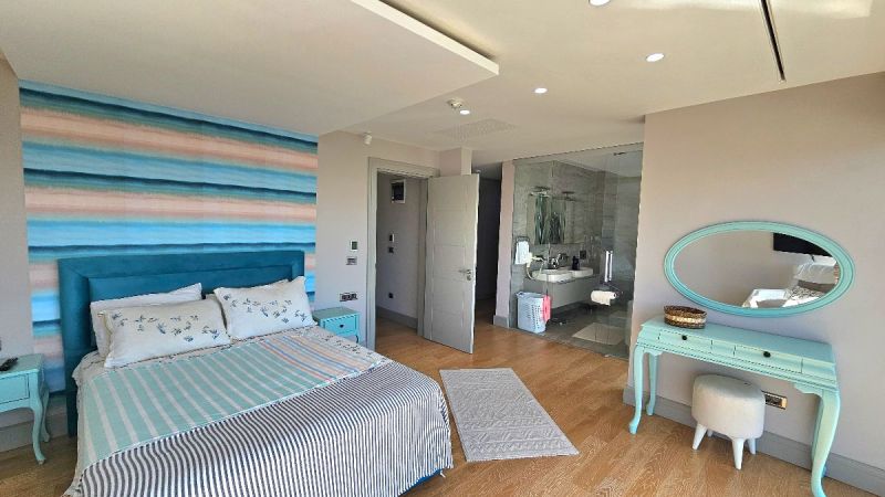 Bodrum Gündoğanda Satılık özel Havuzlu Deniz Manzaralı 5+2 Müstakil Villa