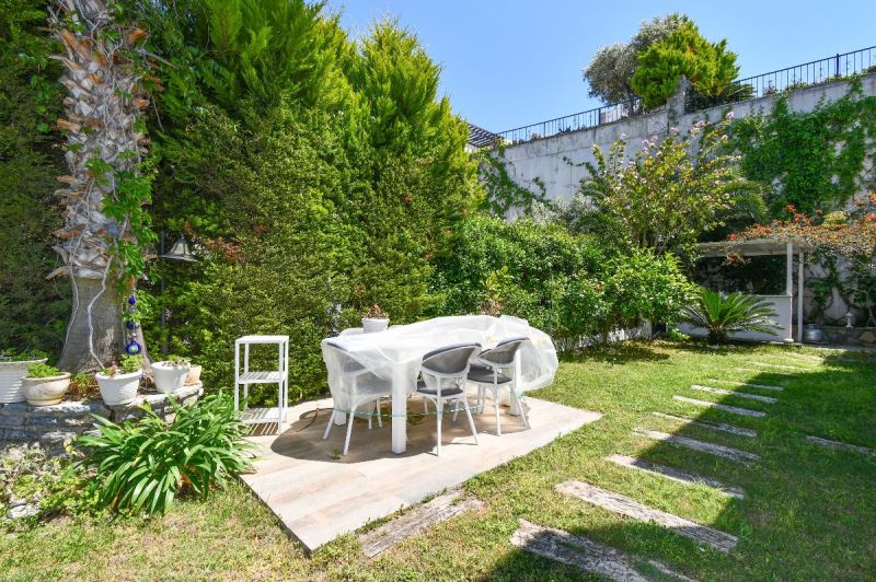 Bodrum Gündoğanda Satılık özel Havuzlu Deniz Manzaralı Müstakil Villa